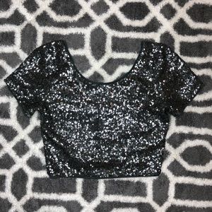 🔥Sequined Short Sleeve Crop Top F21 Size LARGE